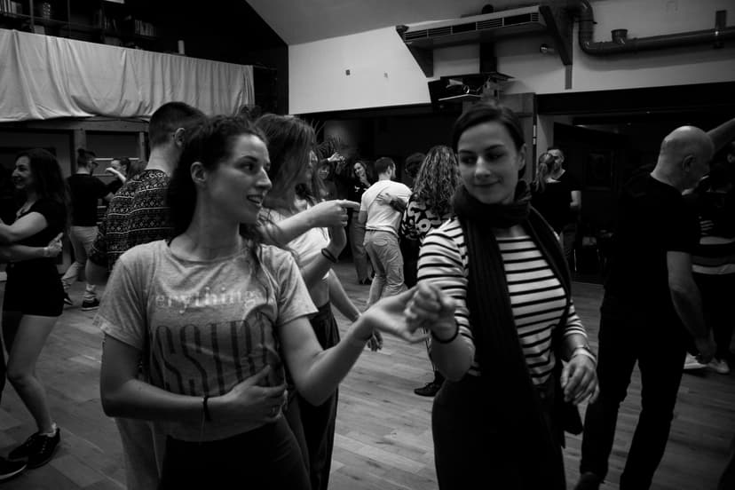 Dancing couple at ZoukLab 2